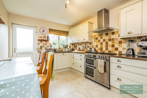 Photo 16- click for photo gallery